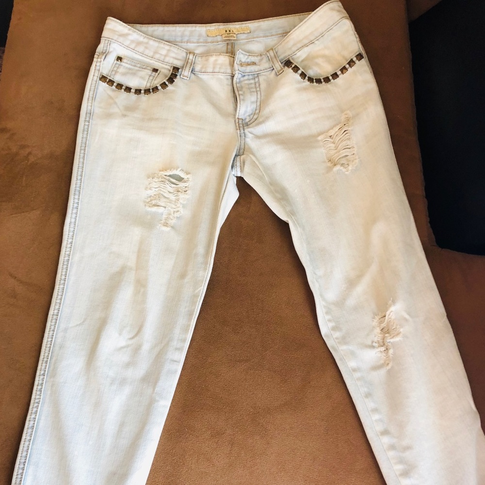 Studded distressed light Blue a Women Jeans Size27